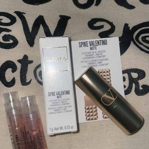 Valentino spike Matte lipstick set - Picture 7 of 12